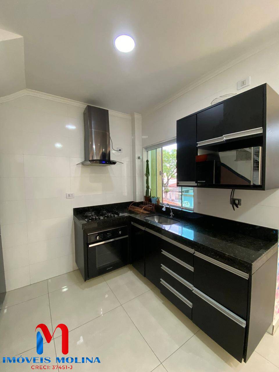 Cobertura à venda com 2 quartos, 110m² - Foto 4
