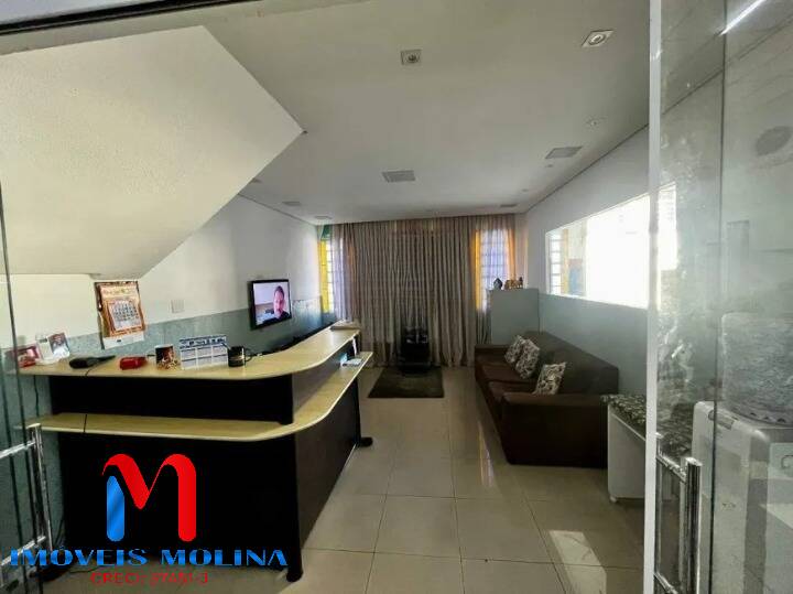 Depósito-Galpão-Armazém à venda, 289m² - Foto 1