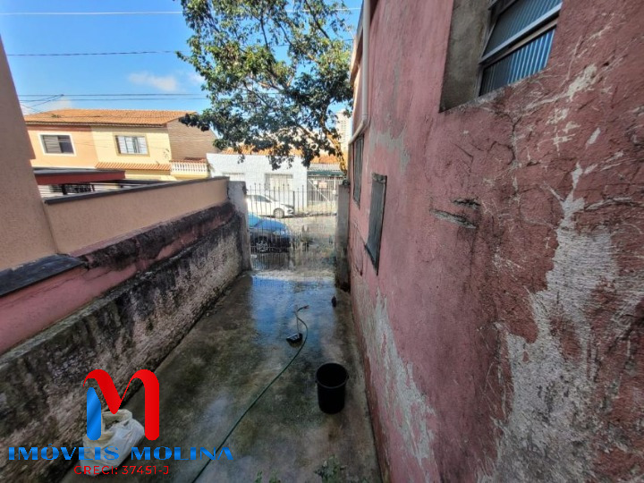 Casa para alugar com 2 quartos, 80m² - Foto 11