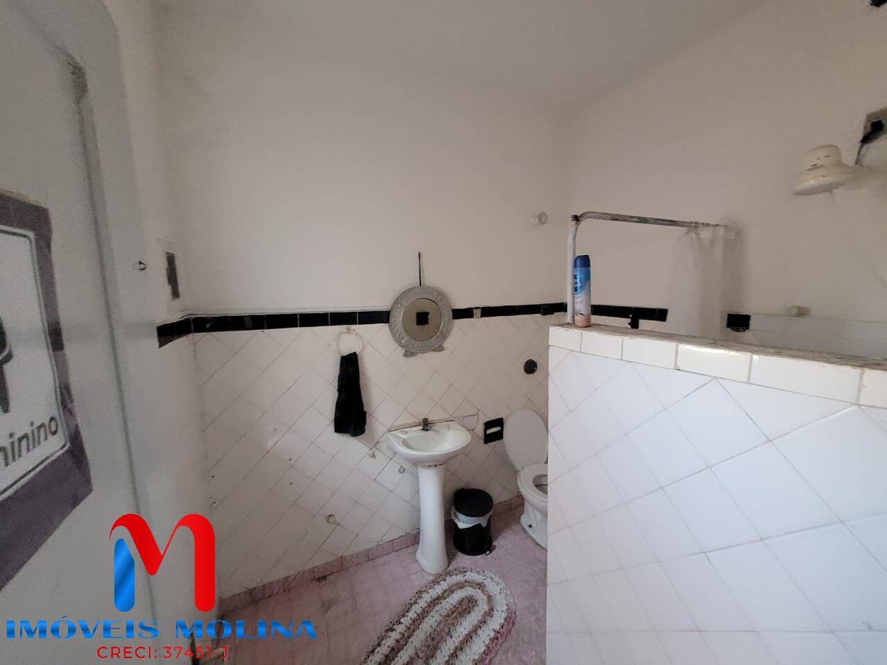 Casa para alugar com 2 quartos, 80m² - Foto 5