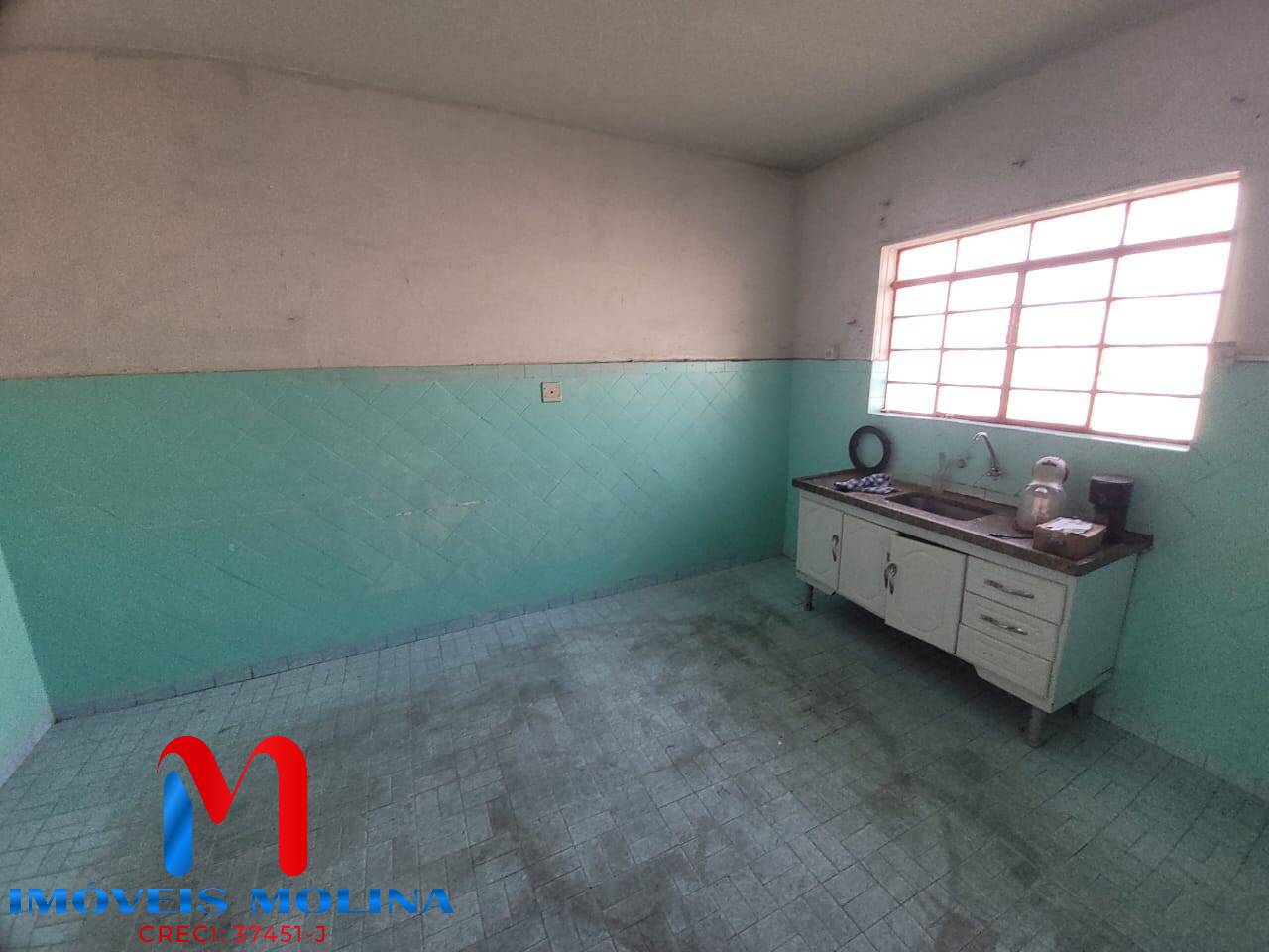 Casa para alugar com 2 quartos, 80m² - Foto 7