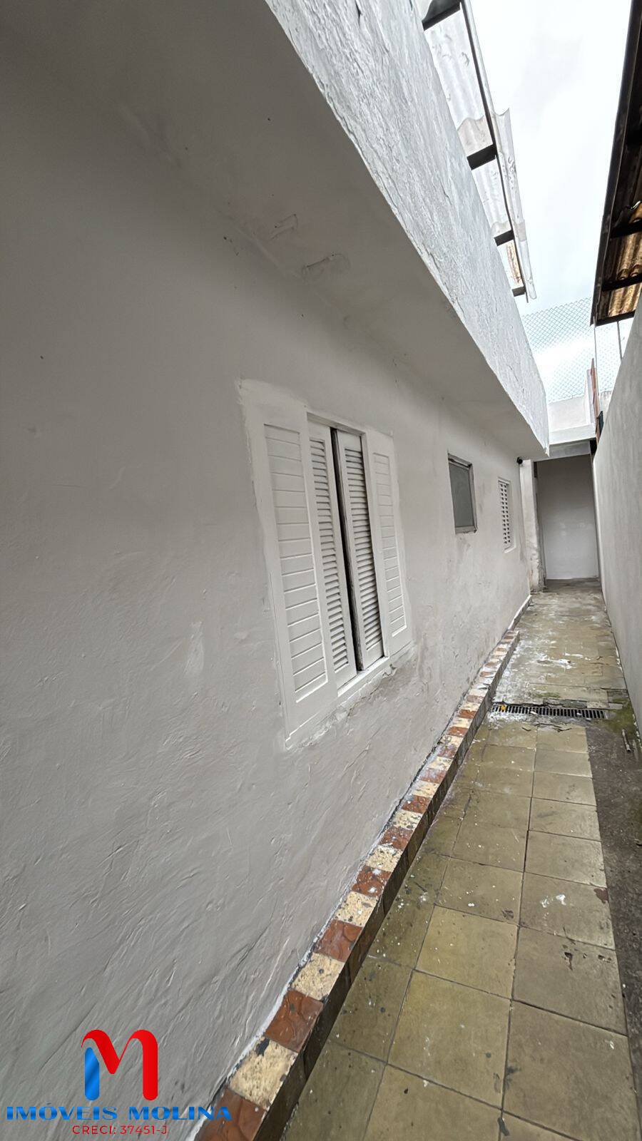 Casa para alugar com 2 quartos, 100m² - Foto 4