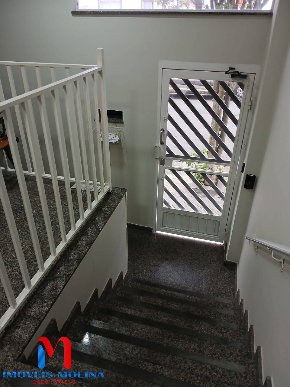 Apartamento à venda com 1 quarto, 47m² - Foto 11