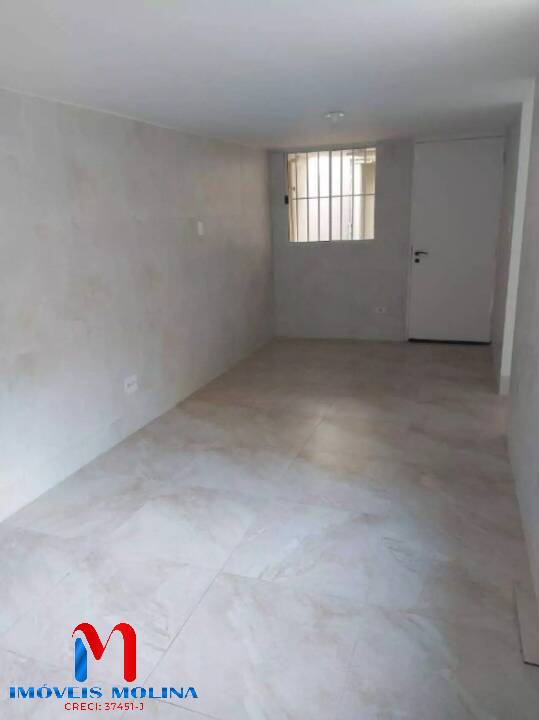 Casa para alugar com 2 quartos, 130m² - Foto 9