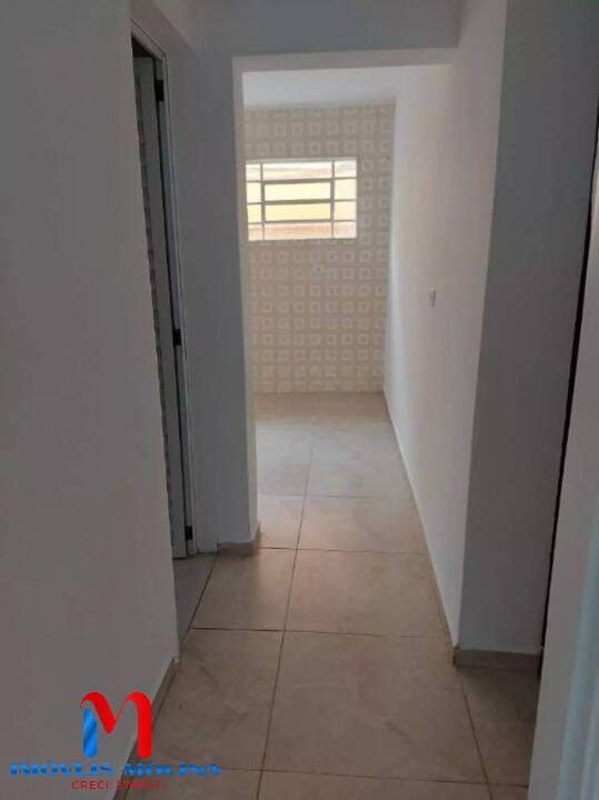 Casa para alugar com 2 quartos, 130m² - Foto 13