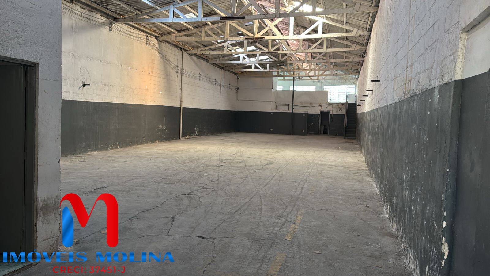 Depósito-Galpão-Armazém para alugar, 465m² - Foto 1