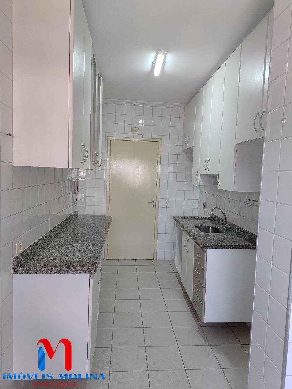 Apartamento para alugar com 3 quartos, 79m² - Foto 5