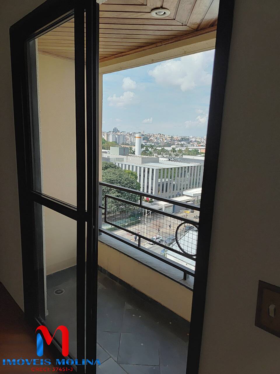 Apartamento para alugar com 3 quartos, 79m² - Foto 2