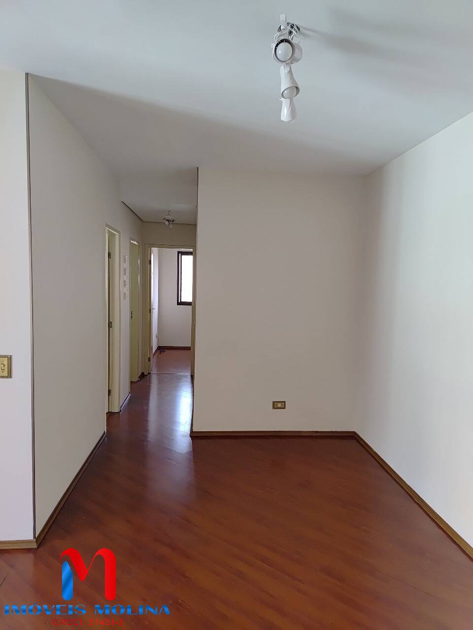 Apartamento para alugar com 3 quartos, 79m² - Foto 3