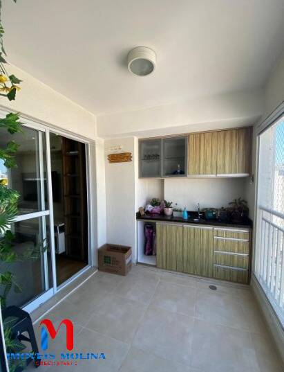 Apartamento para alugar com 2 quartos, 69m² - Foto 3