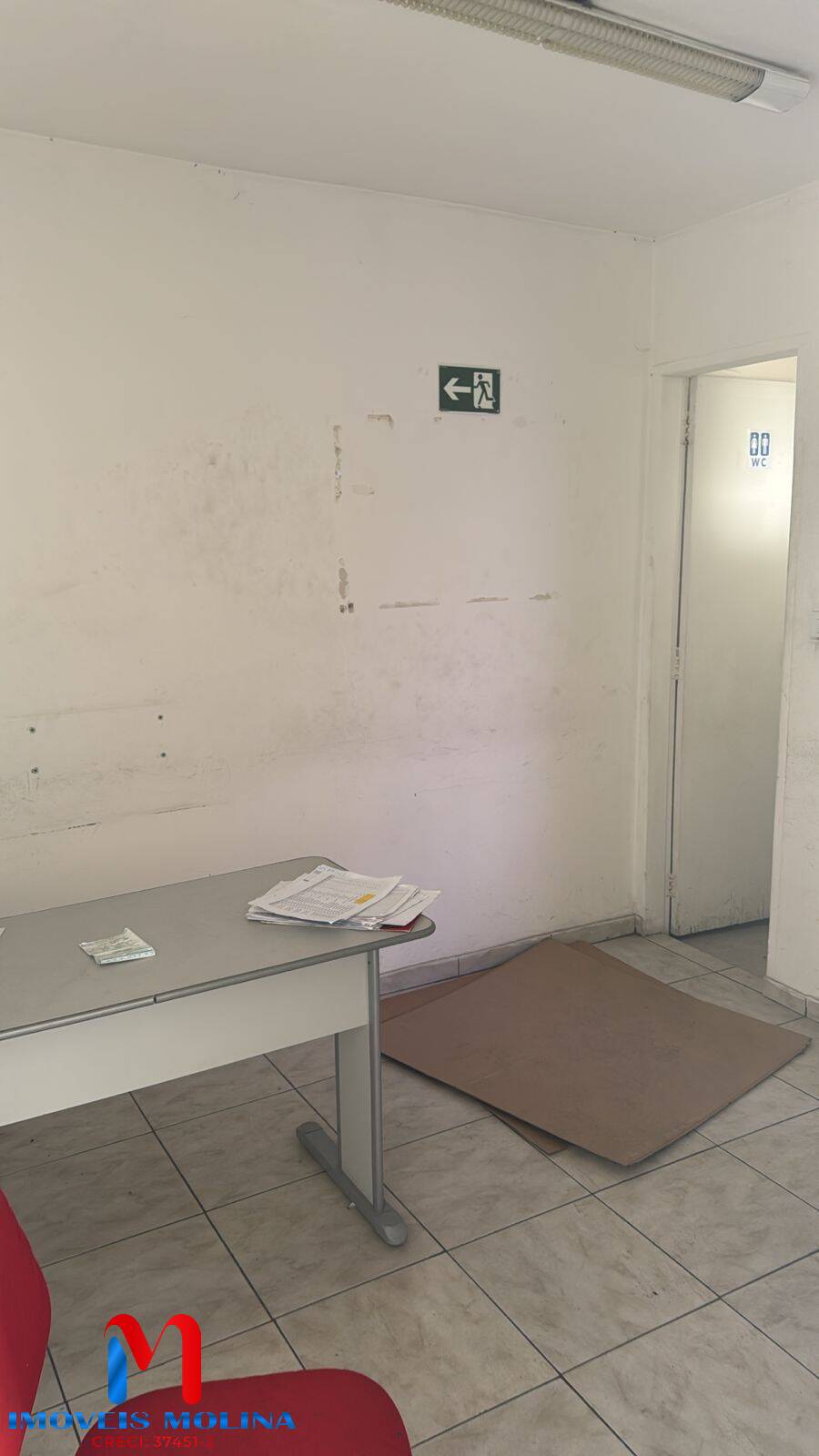 Depósito-Galpão-Armazém para alugar, 200m² - Foto 2