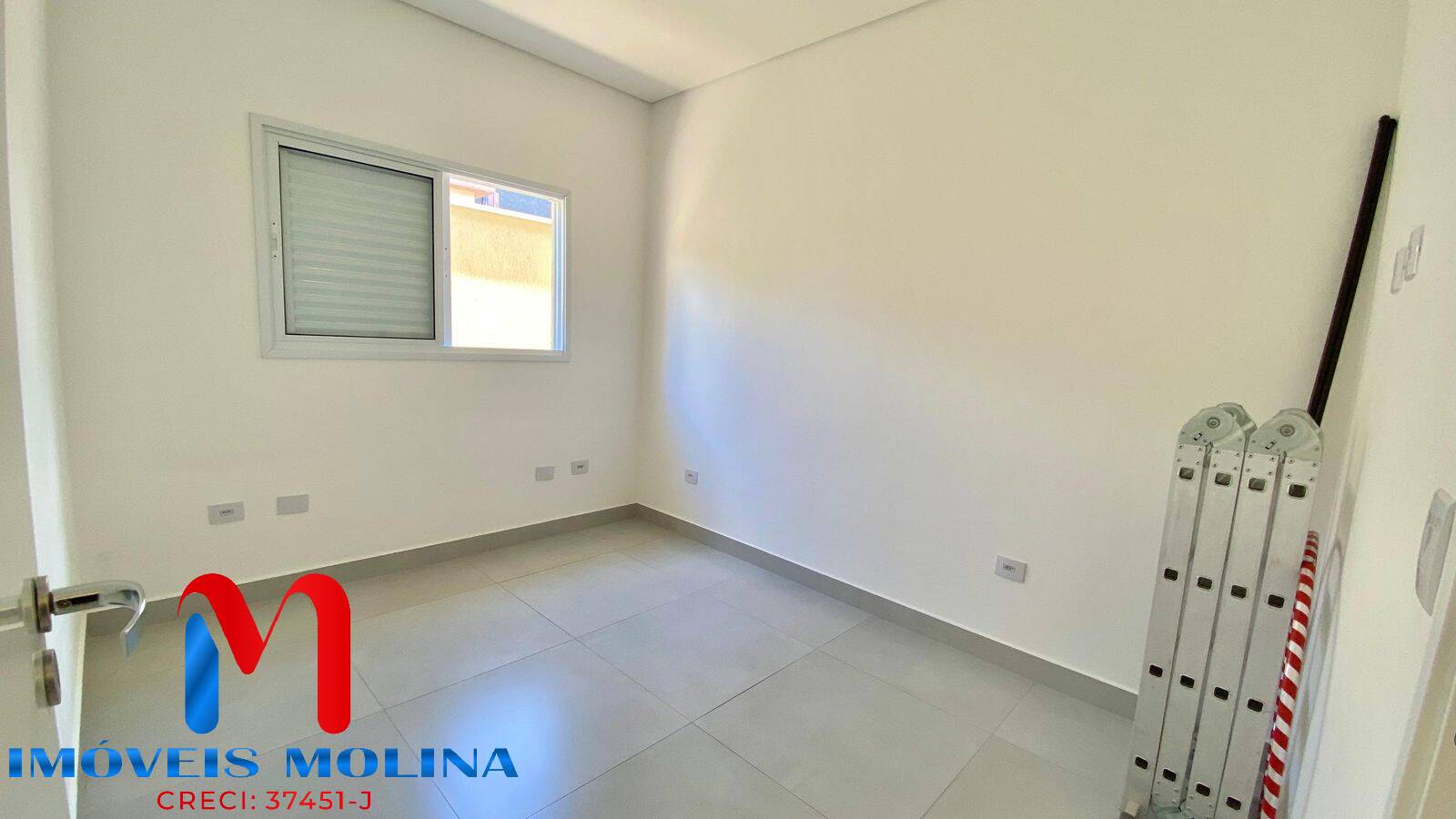 Casa à venda com 3 quartos, 165m² - Foto 18