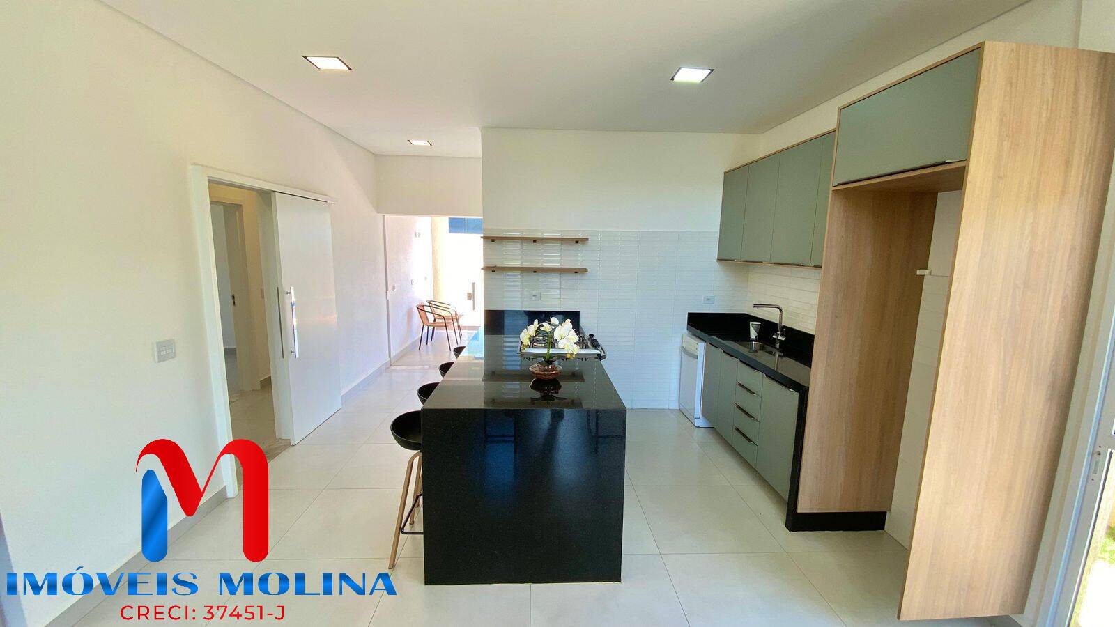 Casa à venda com 3 quartos, 165m² - Foto 9