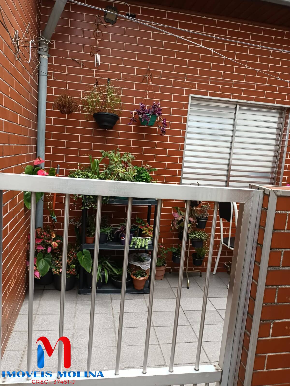 Casa à venda com 6 quartos, 390m² - Foto 2