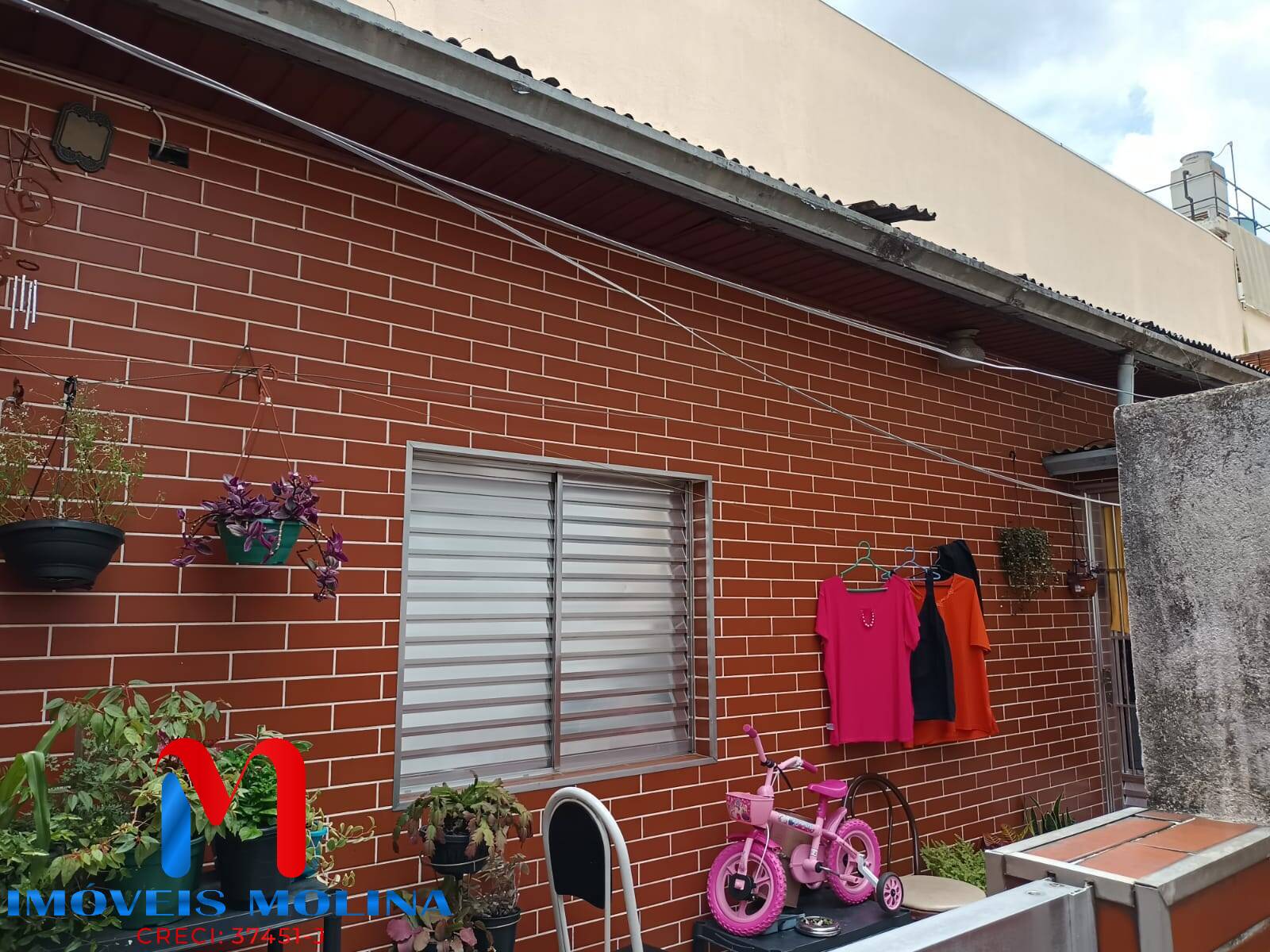 Casa à venda com 6 quartos, 390m² - Foto 1