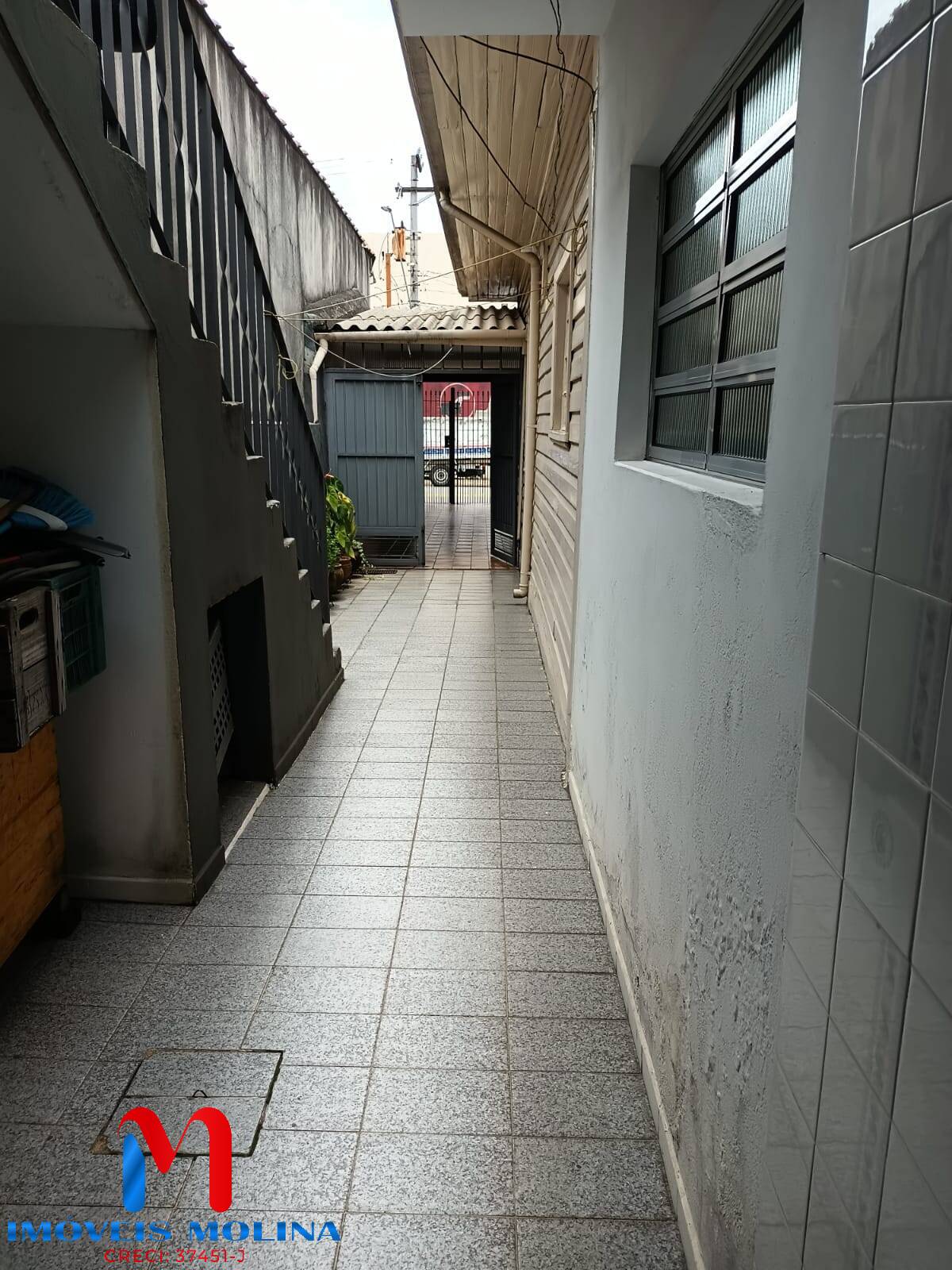 Casa à venda com 6 quartos, 390m² - Foto 7