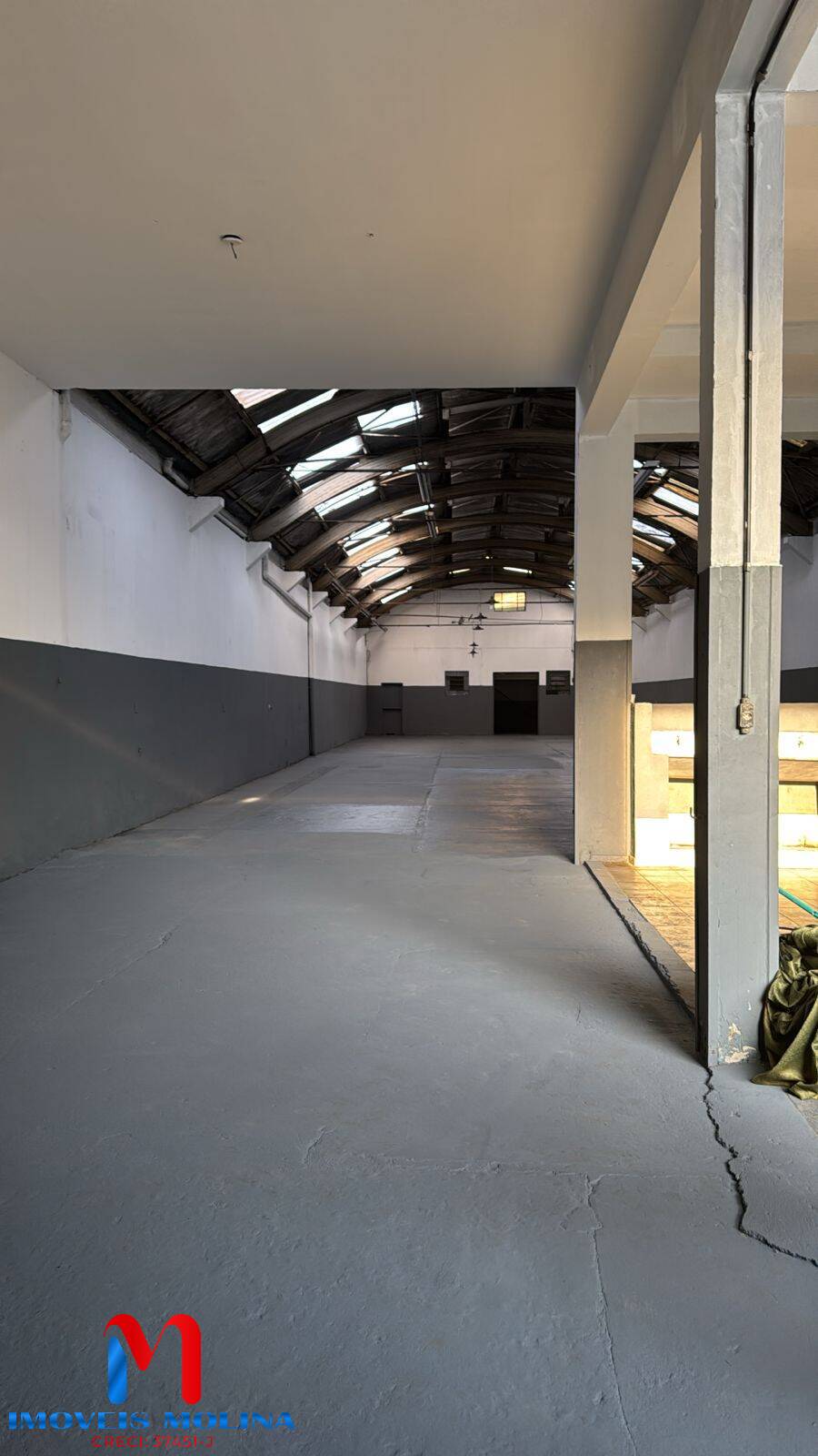 Depósito-Galpão, 729 m² - Foto 1