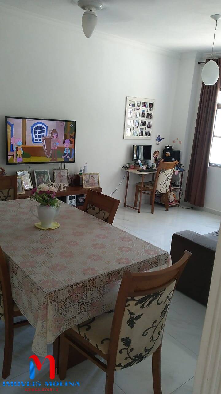 Apartamento térreo à venda no Canto do Forte com 55m²