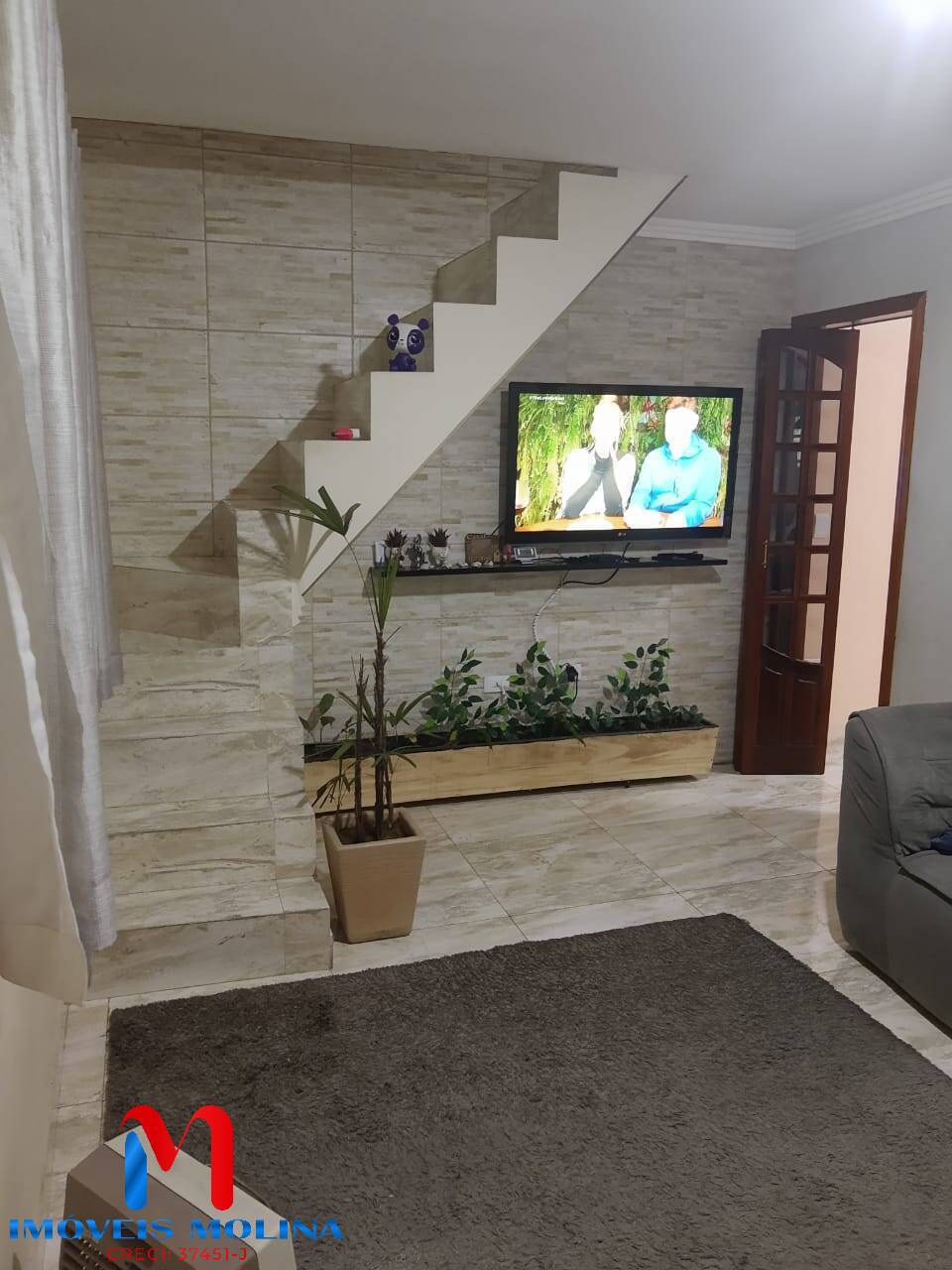 Terreno com 4 casas - 300m² - Ideal para Investidores
