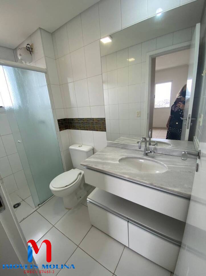 Apartamento para alugar com 2 quartos, 65m² - Foto 15
