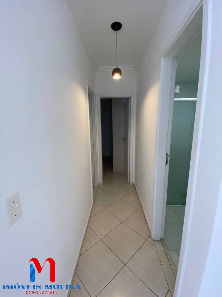 Apartamento para alugar com 2 quartos, 65m² - Foto 10