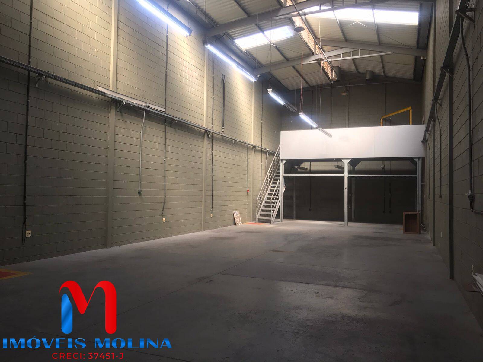 Depósito-Galpão, 578 m² - Foto 2